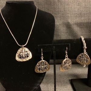 Brighton Highland Park Necklace Set